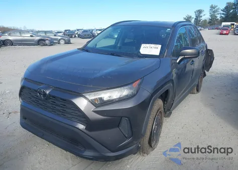 2021 Toyota Rav4 Le z USA, uszkodzony, nr VIN 2T3H1RFV2MW142052